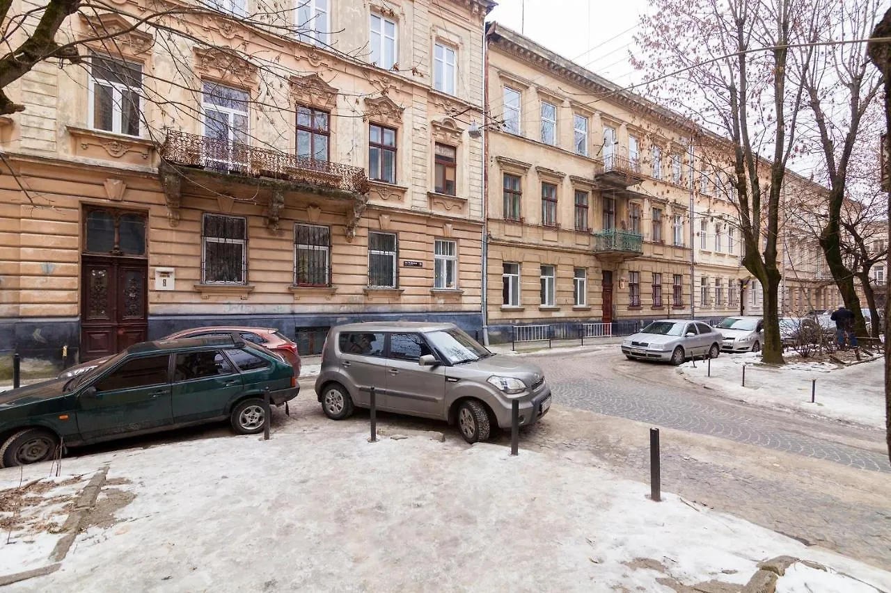 Chopin Apartment In The Center Of Lviv Ukraine